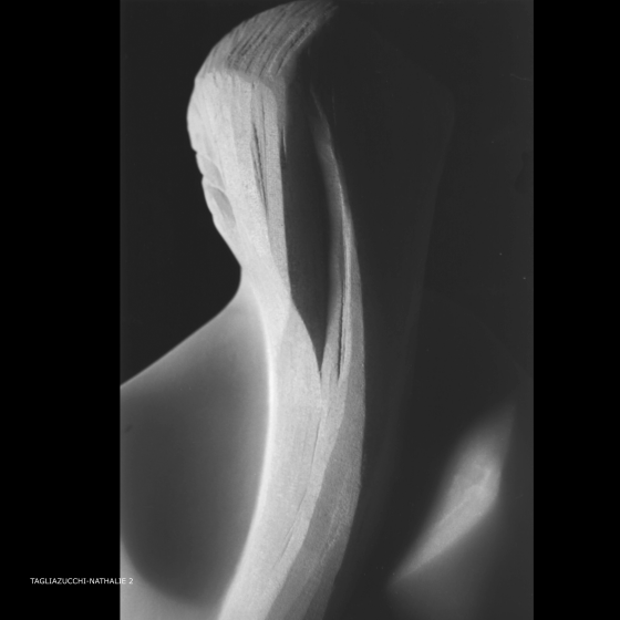 Nathalie Due - statuary marble sculpture by Roberto Tagliazucchi