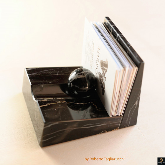 CARDBALL-Aggiungete un tocco di professionalità e classe al vostro ambiente lavorativo con gli accessori in marmo